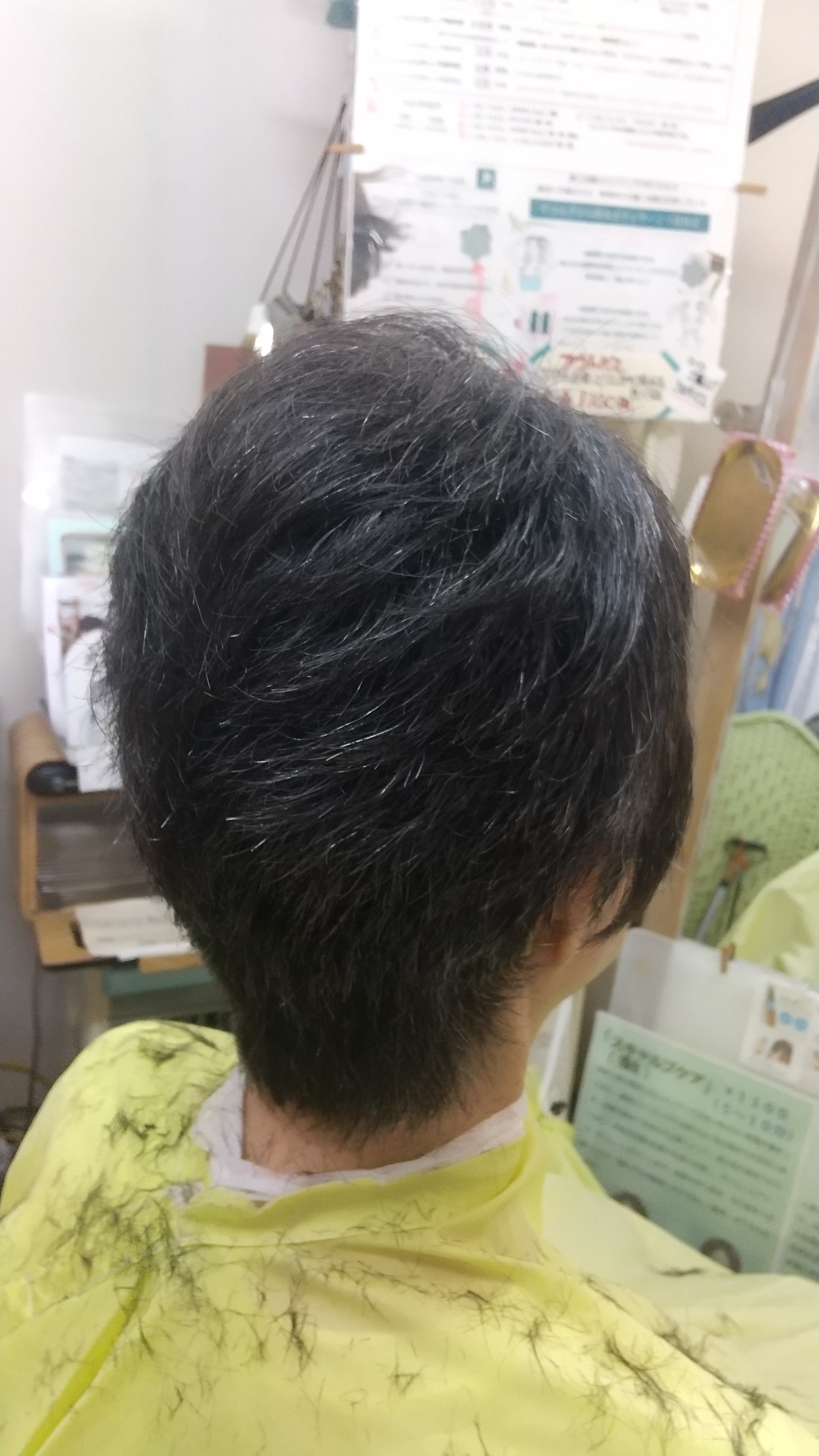 キュビズムカット  くせ毛  ２５０７２６