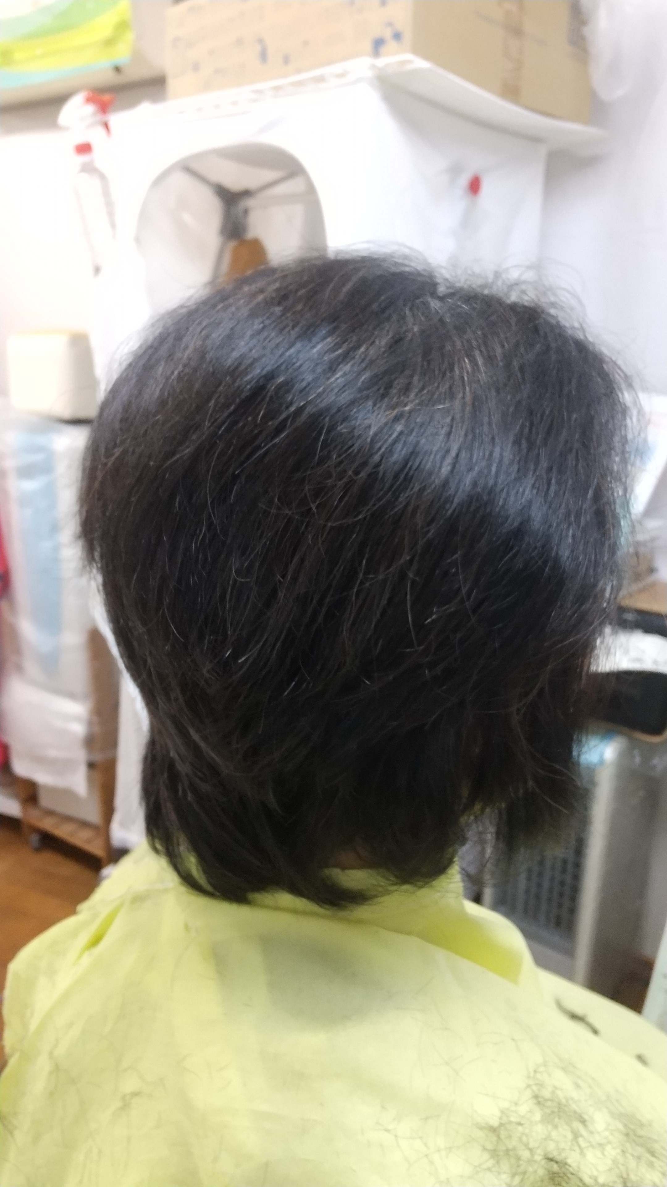 キュビズムカット  くせ毛  ２０２５１１２２２２