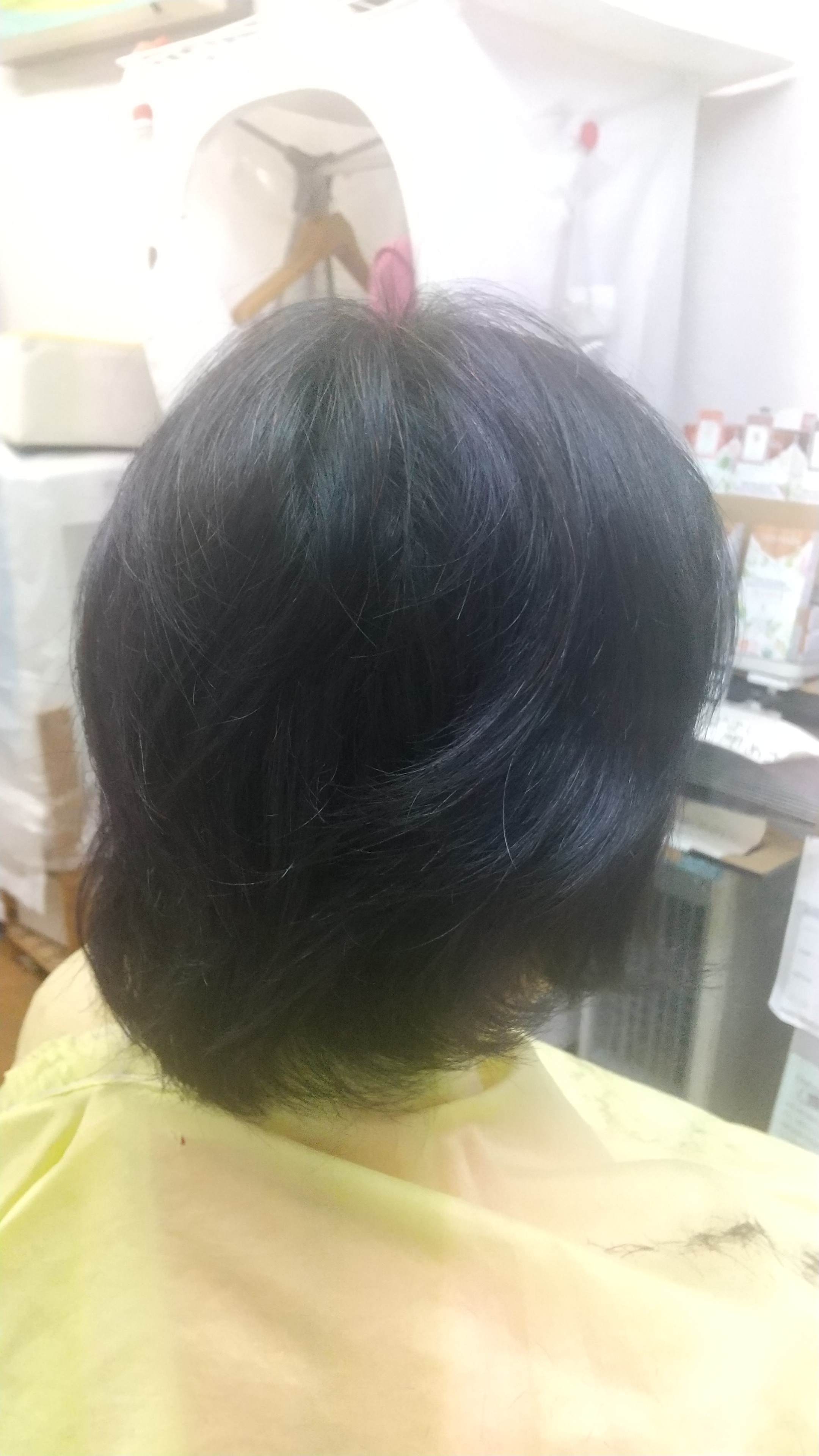 キュビズムカット  くせ毛  ２５１２０５