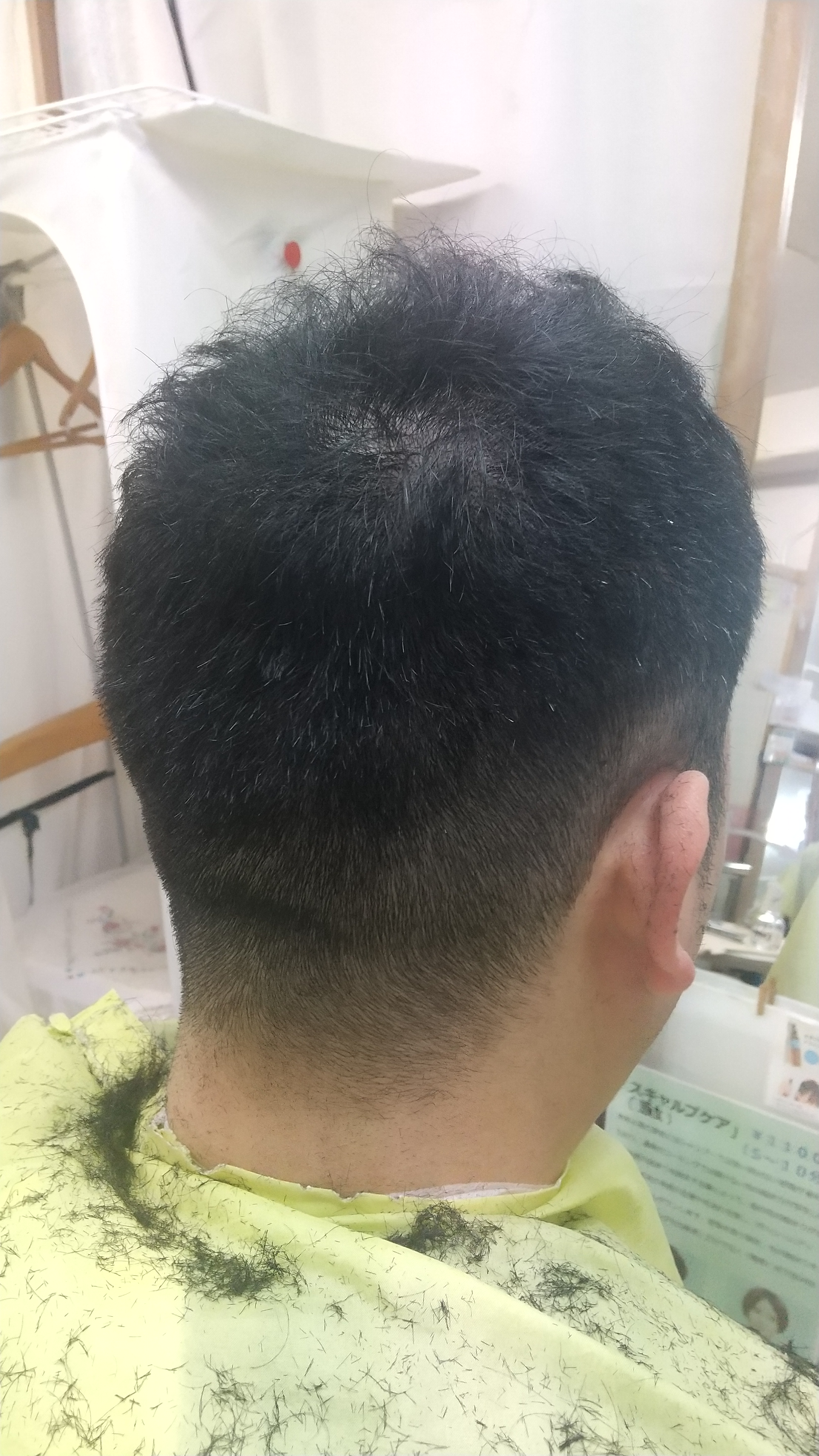 キュビズムカット 　くせ毛  ２５１２０１