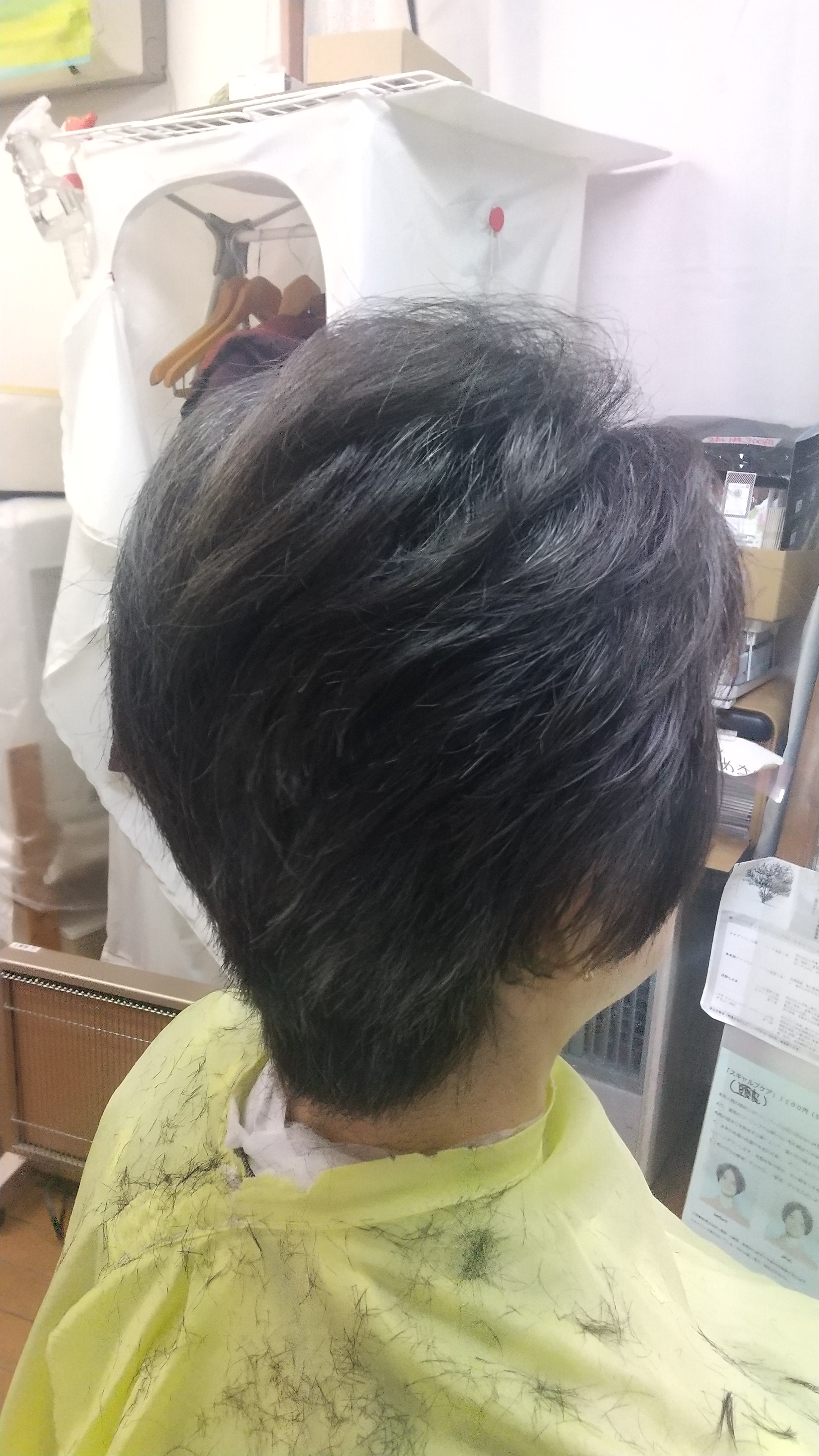 キュビズムカット  くせ毛  ２５１２２９